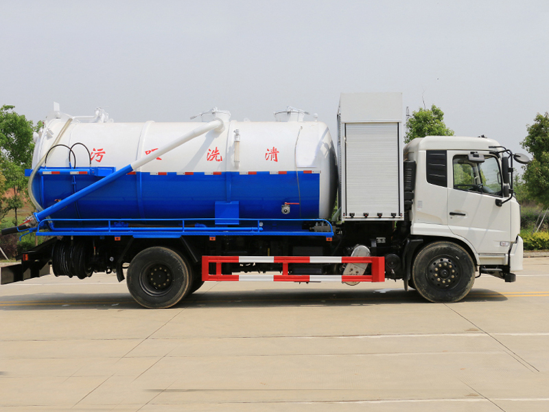 東風(fēng)天錦清洗吸污車(chē)