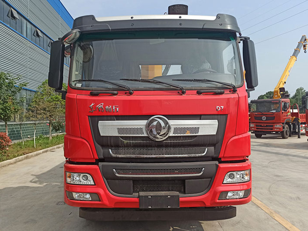 國六東風暢行D7前四后八12噸隨車吊